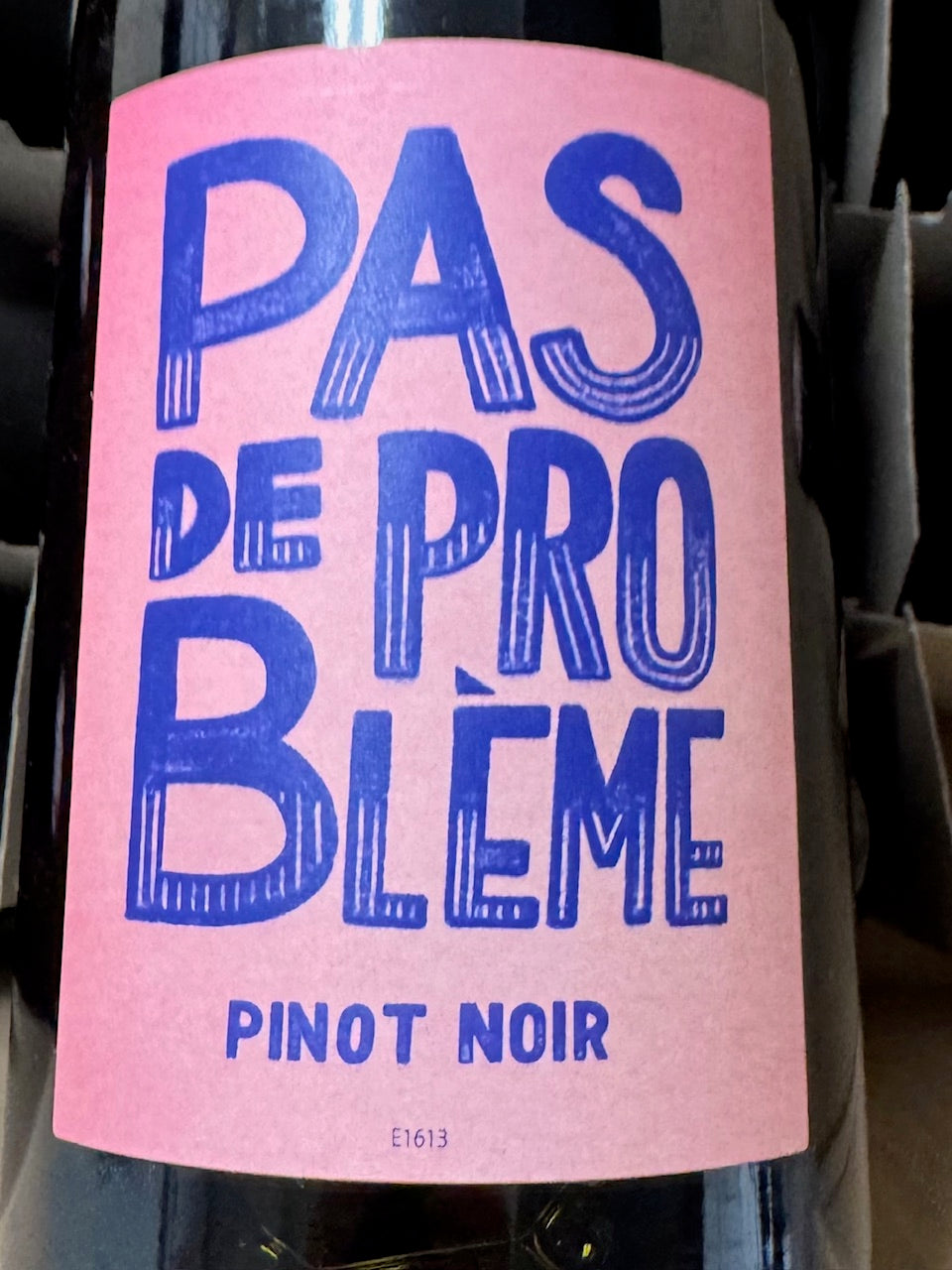 Pas de Probleme Pinot Noir 750ml